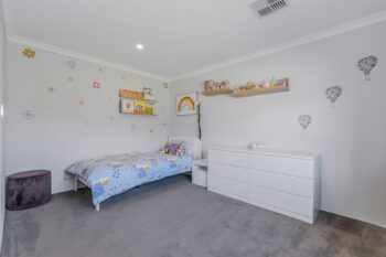 Listing image for 8 Wattledale Road, Haynes  WA  6112