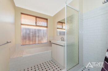 Listing image for 13 St Michaels Green, Canning Vale  WA  6155