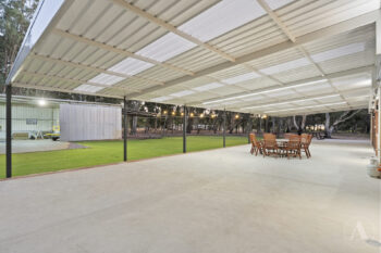 Listing image for 33 Stockmans Close, Oakford  WA  6121