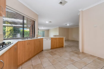 Listing image for 7 Dennis Way, Canning Vale  WA  6155