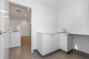 Listing image for 5 Siena Approach, Piara Waters  WA  6112