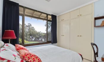 Listing image for 19 Riverton Drive West, Rossmoyne  WA  6148