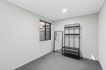 Listing image for 5 Addington Loop, Piara Waters  WA  6112