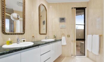 Listing image for 19 Riverton Drive West, Rossmoyne  WA  6148