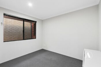 Listing image for 5 Addington Loop, Piara Waters  WA  6112