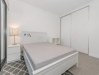 Listing image for 5 Catseye Walk, Treeby  WA  6164