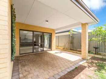 Listing image for 10 Medawar Loop, Piara Waters  WA  6112