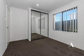 Listing image for 15 Aquamarine Parade, Treeby  WA  6164