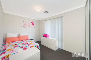 Listing image for 28 Hydrangea Road, Treeby  WA  6164