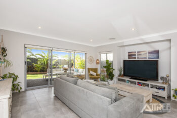 Listing image for 5 Claymore Place, Piara Waters  WA  6112