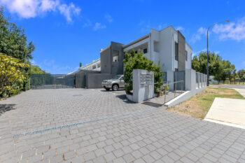 Listing image for 9/180 Bartram Road, Atwell  WA  6164