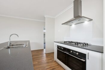 Listing image for 28 Siesta Way, Madora Bay  WA  6210