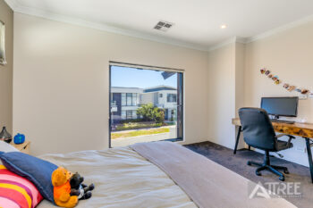 Listing image for 25 Cedarleaf Entrance, Treeby  WA  6164