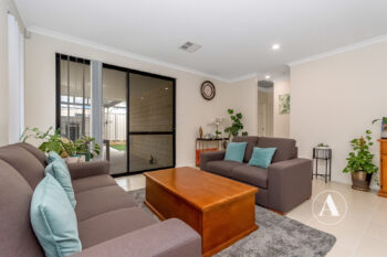 Listing image for 18 Avalanche Loop, Haynes  WA  6112