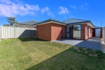 Listing image for 75 Paradise Road, Baldivis  WA  6171