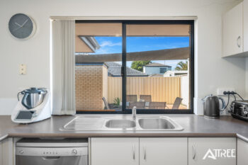 Listing image for 5/103 Leach Highway, Wilson  WA  6107