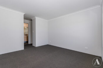 Listing image for 28 Larcom Road, Lakelands  WA  6180