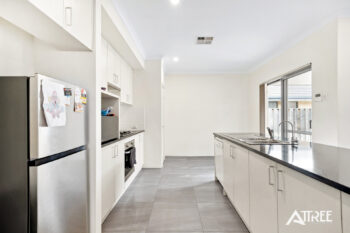 Listing image for 16 Peridot Pass, Wellard  WA  6170