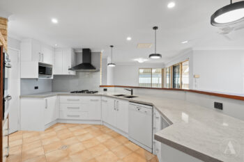 Listing image for 14 The Heights, Canning Vale  WA  6155