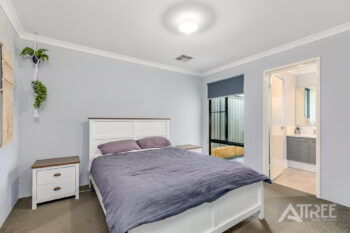 Listing image for 4 Silvergum Way, Piara Waters  WA  6112