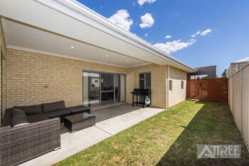 Listing image for 21 Ballycastle Loop, Canning Vale  WA  6155