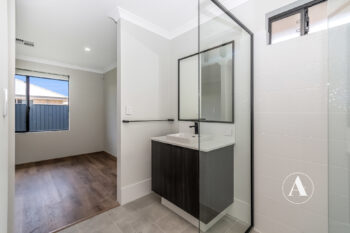 Listing image for 33 Terrick Street, Baldivis  WA  6171