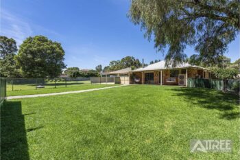 Listing image for 33 Crufts Way, Canning Vale  WA  6155
