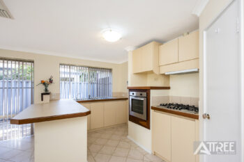 Listing image for 6 Waterlily Close, Huntingdale  WA  6110