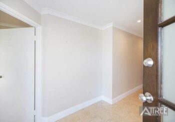 Listing image for 10 Oakleigh Pass, Harrisdale  WA  6112