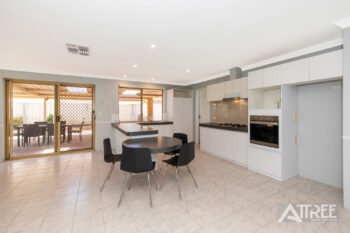 Listing image for 10 Kinnerton Gardens, Canning Vale  WA  6155