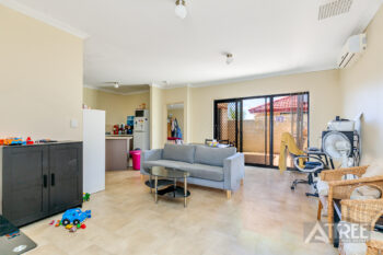 Listing image for 9/1533B Albany Highway, Beckenham  WA  6107