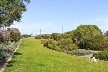 Listing image for 11 Cowes Street, Harrisdale  WA  6112