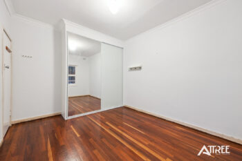 Listing image for 233 Winterfold Road, Coolbellup  WA  6163