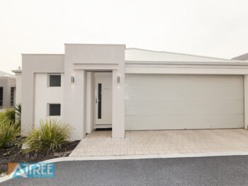 Listing image for 4/11 Carnation Street, Canning Vale  WA  6155