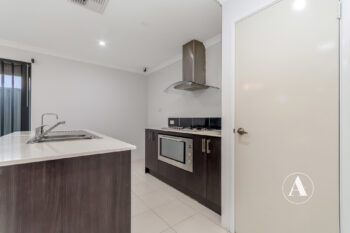 Listing image for 1 Bristow Street, Haynes  WA  6112