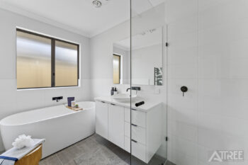 Listing image for 302 Sixty Eight Road, Baldivis  WA  6171