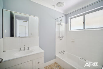 Listing image for 6 Levine Court, Thornlie  WA  6108