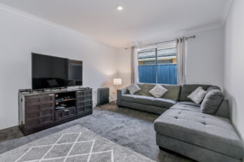 Listing image for 32 Burdekin Turn, Hilbert  WA  6112