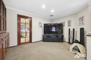 Listing image for 6 Ambassador Court, Thornlie  WA  6108